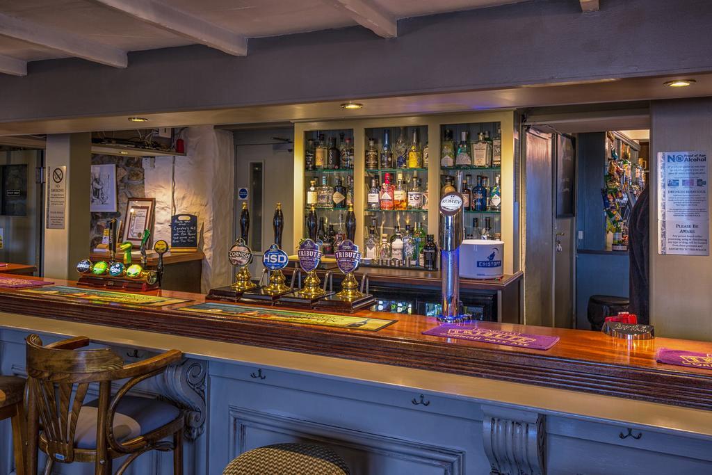 ホテル Kings Arms ペンザンス エクステリア 写真