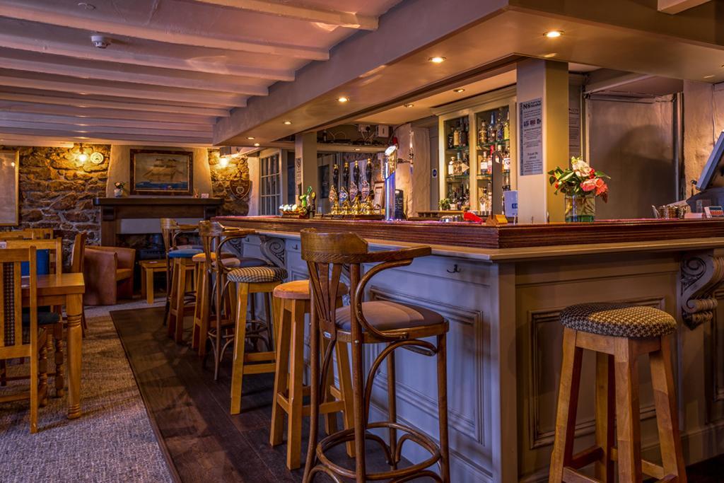ホテル Kings Arms ペンザンス エクステリア 写真